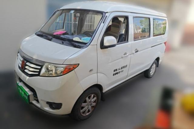 Used CHANGAN KAICHENG Taurus Changan Golden Bull 2011, 1.3L gasoline, manual transmission, 7 seats, 4110 mm long, 1690 mm wide, 1930 mm high.