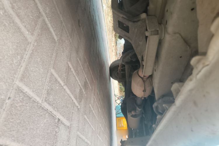 Used CHANGAN KAICHENG Taurus 2013 1.2L Standard Version Chassis Front Left