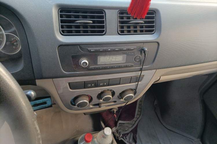 Used CHANGAN KAICHENG Taurus 2013 1.2L Comfort Model Audio And AC Panel