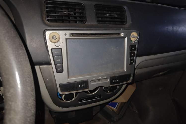 Used CHANGAN KAICHENG Taurus 2013 1.2L Comfort Model Audio And AC Panel