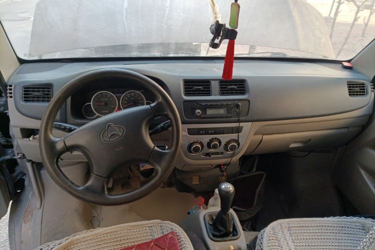 Used CHANGAN KAICHENG Taurus 2013 1.2L Comfort Model Center Console