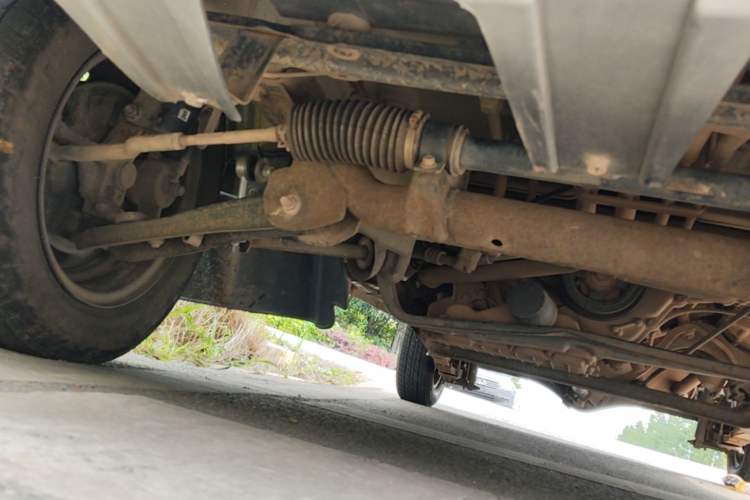 Used CHANGAN KAICHENG Taurus 2013 1.2L Comfort Model Chassis Front Right