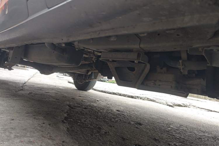 Used CHANGAN KAICHENG Taurus 2013 1.2L Comfort Model Chassis Front Right