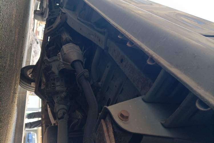 Used CHANGAN KAICHENG Taurus 2013 1.2L Comfort Model Chassis Rear Left