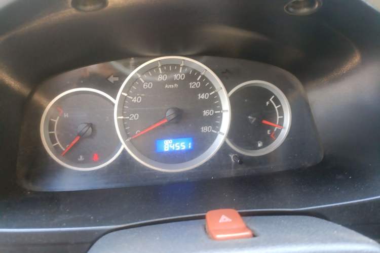 Used CHANGAN KAICHENG Taurus 2013 1.2L Standard Version Instrument Cluster