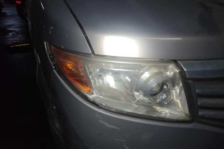 Used CHANGAN KAICHENG Taurus 2013 1.2L Comfort Model Right Front Headlight