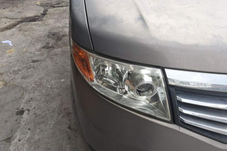 Used CHANGAN KAICHENG Taurus 2013 1.2L Comfort Model Right Front Headlight