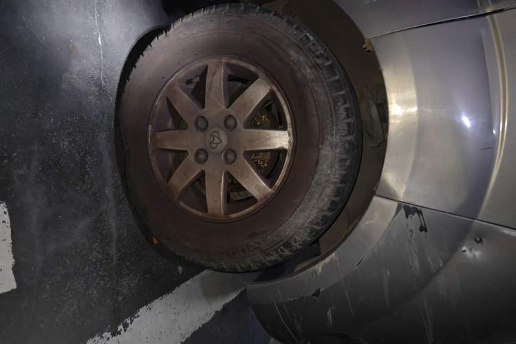 Used CHANGAN KAICHENG Taurus 2013 1.2L Comfort Model Right Front Wheel Hub