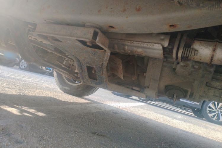 Used CHANGAN KAICHENG Taurus 2013 1.2L Standard Version Chassis Front Left