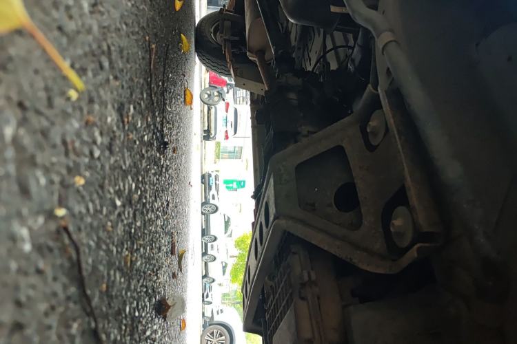 Used CHANGAN KAICHENG Taurus 2013 1.2L Standard Version Chassis Front Right
