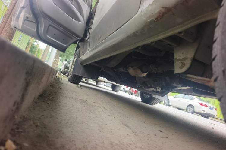 Used CHANGAN KAICHENG Taurus 2013 1.2L Standard Version Chassis Rear Left