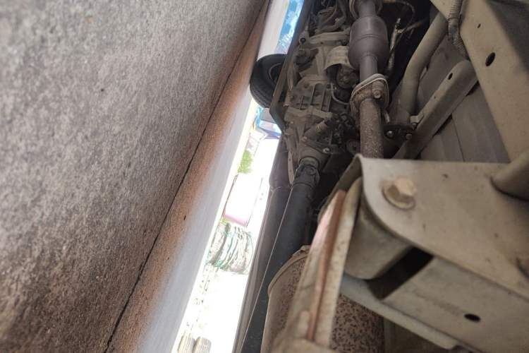 Used CHANGAN KAICHENG Taurus 2013 1.2L Standard Version Chassis Rear Left