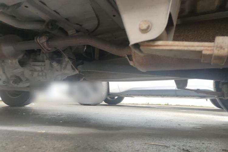 Used CHANGAN KAICHENG Taurus 2013 1.2L Standard Version Chassis Rear Left