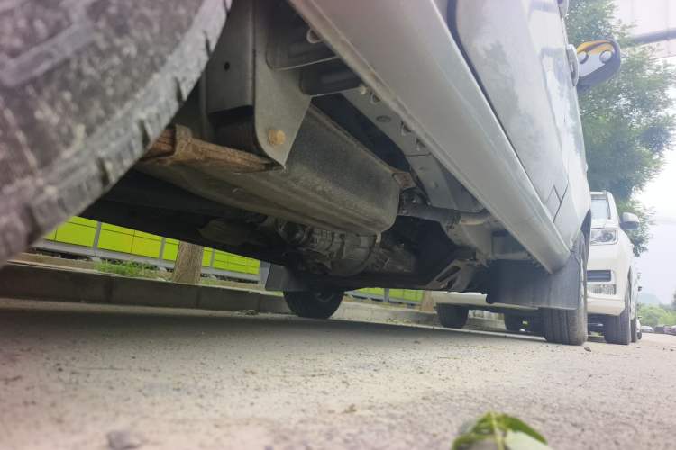 Used CHANGAN KAICHENG Taurus 2013 1.2L Standard Version Chassis Rear Right