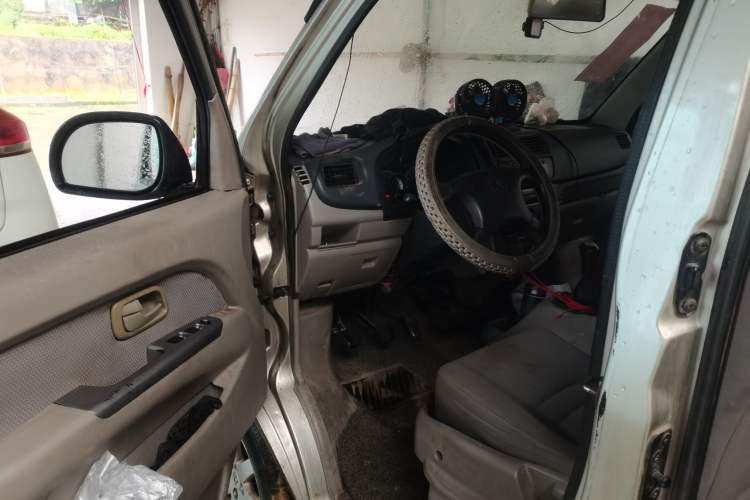 Used CHANGAN KAICHENG Taurus 2013 1.2L Standard Version Driver Seat