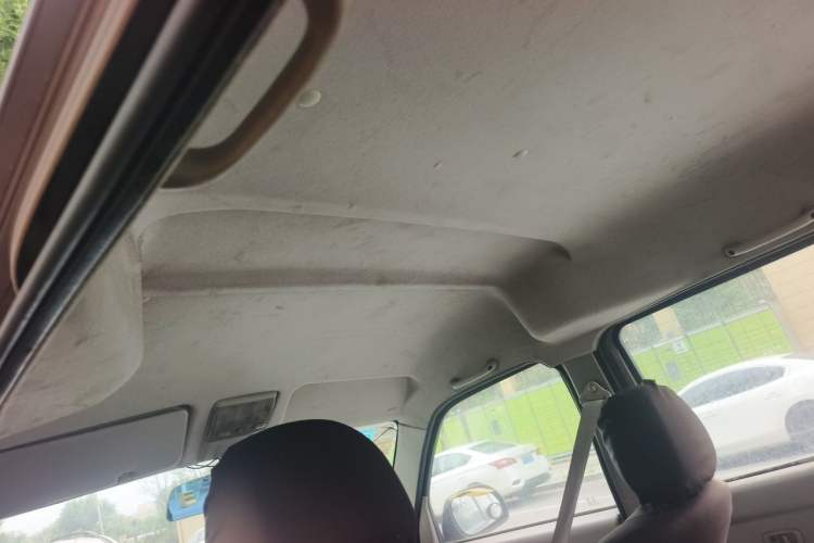 Used CHANGAN KAICHENG Taurus 2013 1.2L Standard Version Headliner