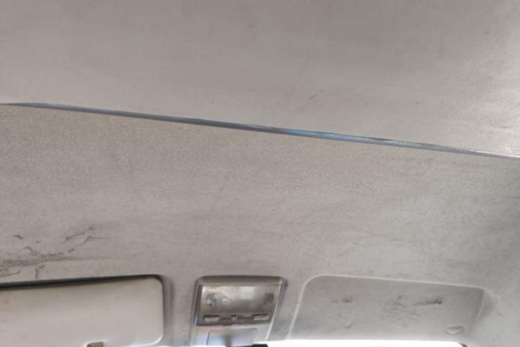 Used CHANGAN KAICHENG Taurus 2013 1.2L Standard Version Headliner