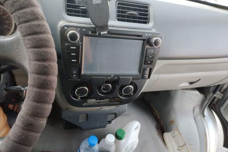 Used CHANGAN KAICHENG Taurus 2013 1.2L Standard Version Audio And AC Panel