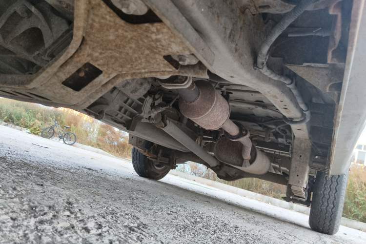 Used CHANGAN KAICHENG Taurus 2013 1.2L Comfort Model Chassis Front Left