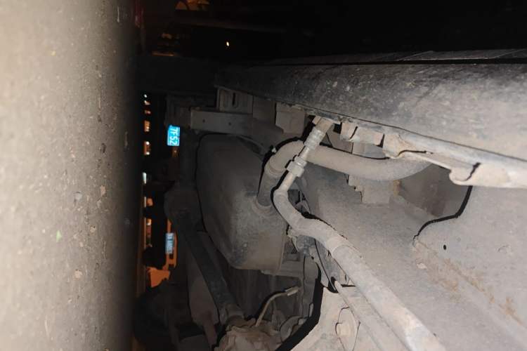 Used CHANGAN KAICHENG Taurus 2013 1.2L Comfort Model Chassis Front Right