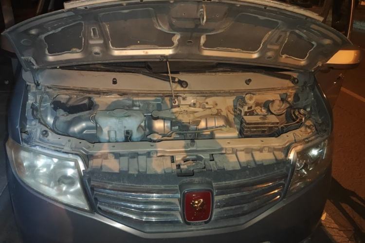 Used CHANGAN KAICHENG Taurus 2013 1.2L Comfort Model Engine Bay