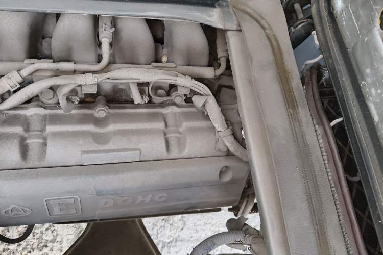 Used CHANGAN KAICHENG Taurus 2013 1.2L Comfort Model Engine Bay Left