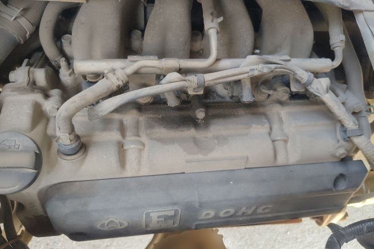 Used CHANGAN KAICHENG Taurus 2013 1.2L Comfort Model Engine Bay