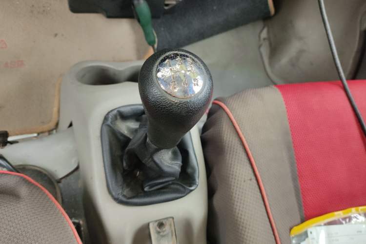 Used CHANGAN KAICHENG Taurus 2013 1.2L Standard Version Gear Lever