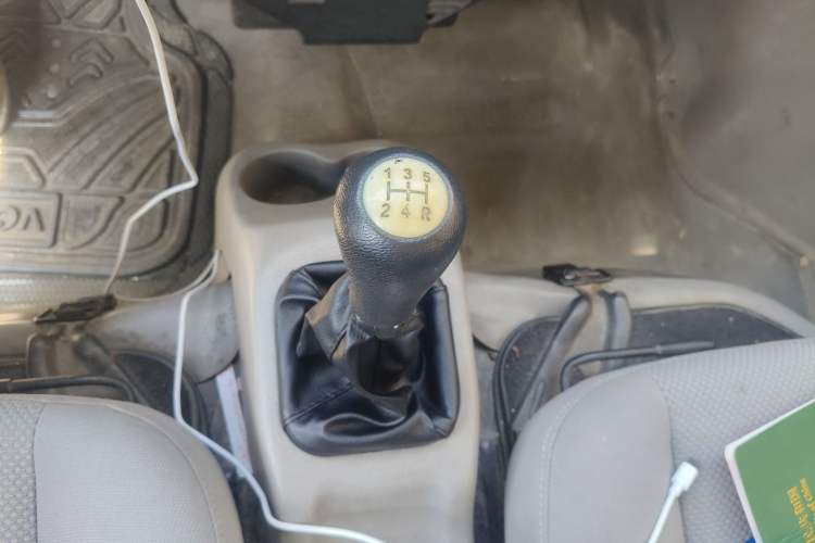 Used CHANGAN KAICHENG Taurus 2013 1.2L Comfort Model Gear Lever