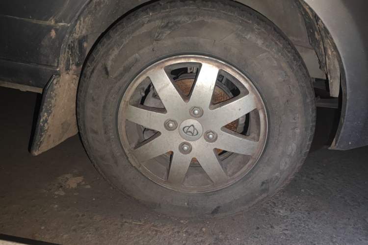 Used CHANGAN KAICHENG Taurus 2013 1.2L Comfort Model Right Front Wheel Hub