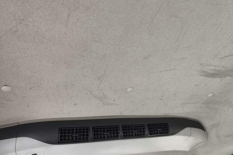 Used CHANGAN KAICHENG Taurus 2013 1.2L Elite Model Headliner
