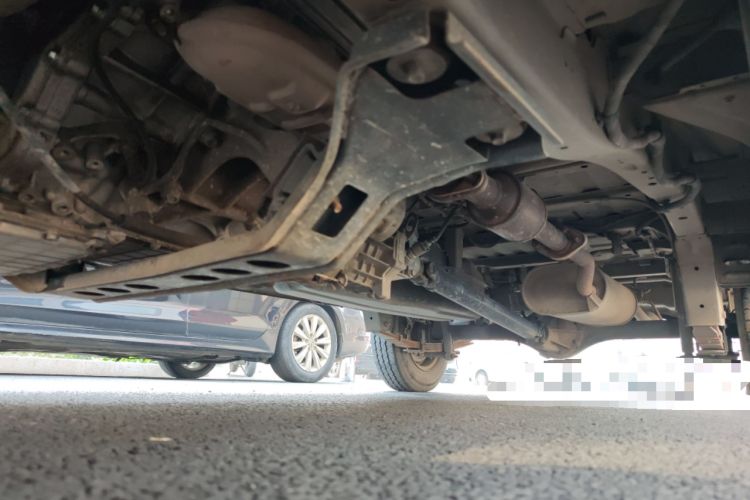 Used CHANGAN KAICHENG Taurus 2013 1.2L Standard Version Chassis Front Left