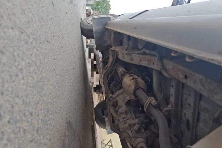 Used CHANGAN KAICHENG Taurus 2013 1.2L Standard Version Chassis Rear Left