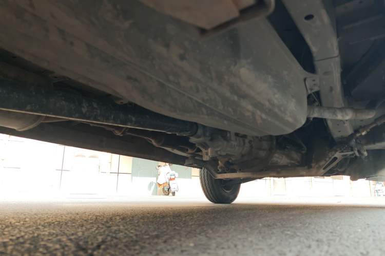 Used CHANGAN KAICHENG Taurus 2013 1.2L Standard Version Chassis Rear Right