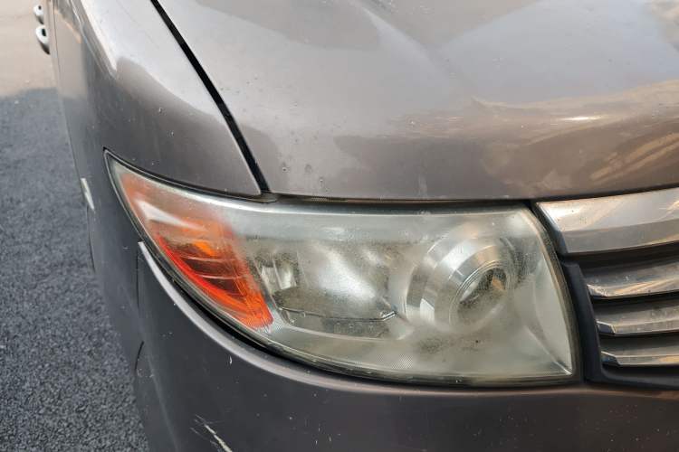 Used CHANGAN KAICHENG Taurus 2013 1.2L Standard Version Right Front Headlight