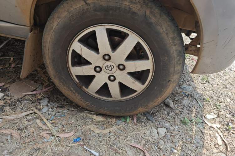 Used CHANGAN KAICHENG Taurus 2013 1.2L Comfort Model Right Front Wheel Hub