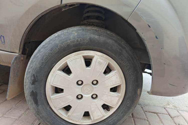 Used CHANGAN KAICHENG Taurus 2013 1.2L Standard Version Right Front Wheel Hub