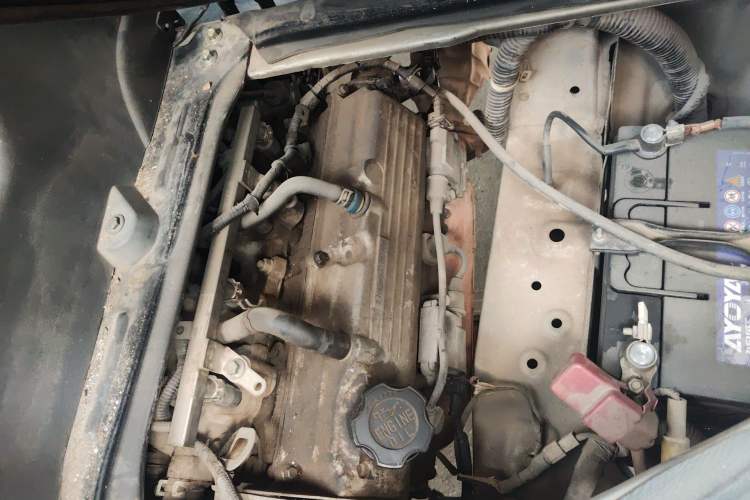 Used CHANGAN KAICHENG Xingguang 4500 2007 1.3L - SC6443 Standard Version Engine Bay Right