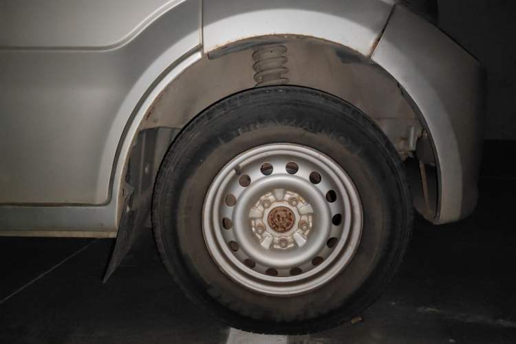 Used CHANGAN KAICHENG Xingguang 4500 2007 1.3L - SC6443 Base Version Right Front Wheel Hub