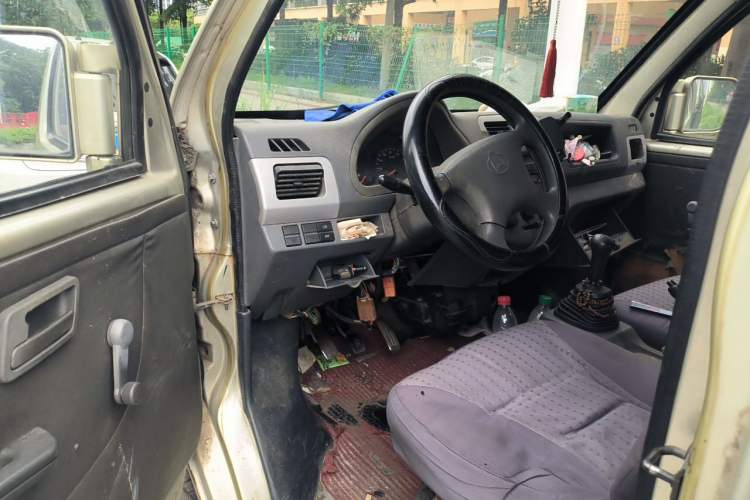 Used CHANGAN KAICHENG Xingguang 4500 2012 1.3L Base Version 4G13S1 Driver Seat