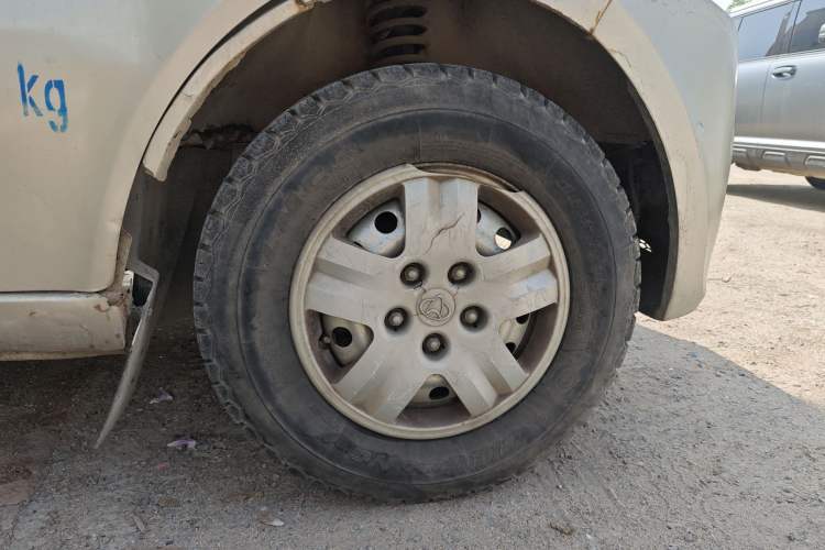 Used CHANGAN KAICHENG Xingguang 4500  Right Front Wheel Hub
