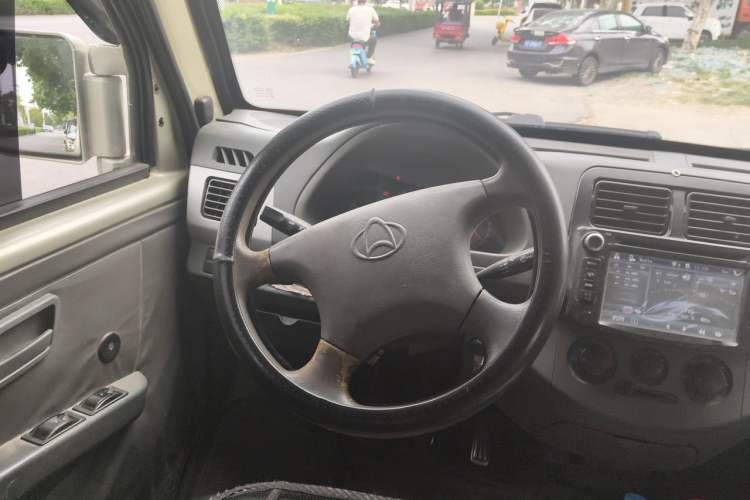 Used CHANGAN KAICHENG Xingguang 4500 2012 1.3L Standard Version 4G13S1 Steering Wheel