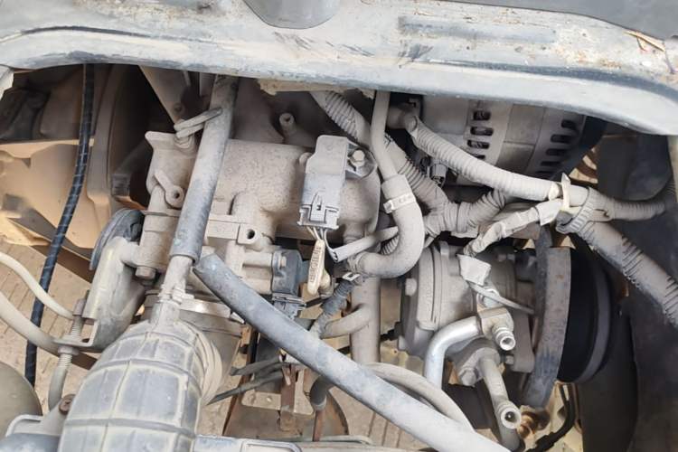 Used CHANGAN KAICHENG Xingguang 4500 2012 1.3L Base Version 4G13S1 Engine Bay Right