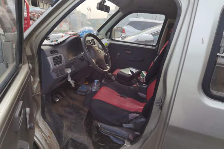 Used CHANGAN KAICHENG Xingguang 4500 2012 1.3L Base Version 4G13S1 Driver Seat