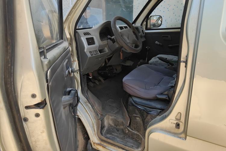 Used CHANGAN KAICHENG Xingguang 4500 2012 1.3L Base Version 4G13S1 Driver Seat