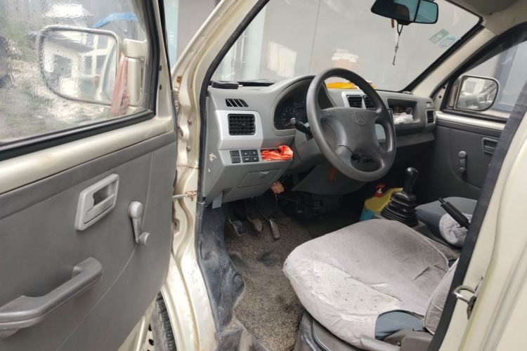 Used CHANGAN KAICHENG Xingguang 4500 2012 1.3L Base Version 4G13S1 Driver Seat