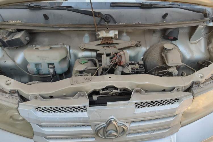 Used CHANGAN KAICHENG Xingguang 4500 2012 1.3L Base Version 4G13S1 Engine Bay