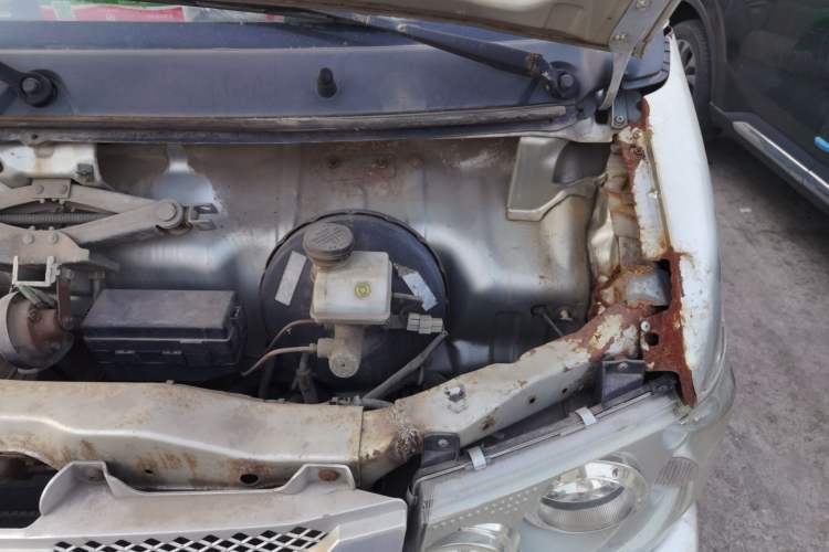 Used CHANGAN KAICHENG Xingguang 4500 2012 1.3L Base Version 4G13S1 Engine Bay Left