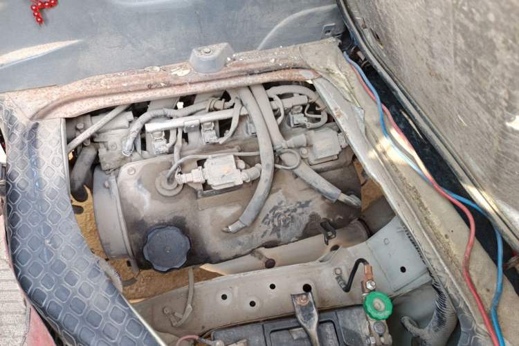 Used CHANGAN KAICHENG Xingguang 4500 2012 1.3L Base Version 4G13S1 Engine Bay Right