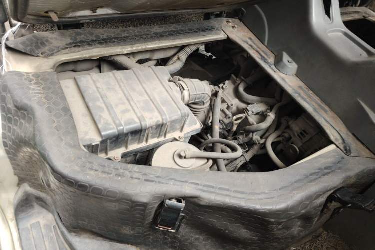 Used CHANGAN KAICHENG Xingguang 4500 2012 1.3L Base Version 4G13S1 Engine Bay Right
